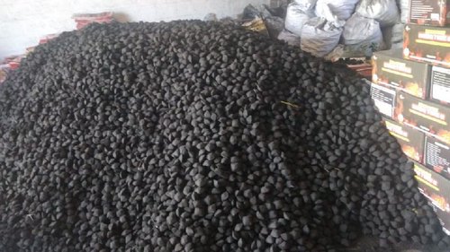 Coconut Shell Charcoal Briquettes, Style : Dried