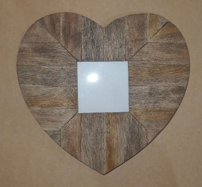 Wood Heart Shaped Photo Frame, for Wedding Gallery, Home Purpose, Color : Brown
