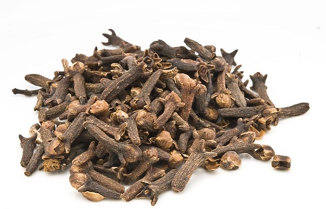 Dried cloves, Packaging Size : 50 Kg