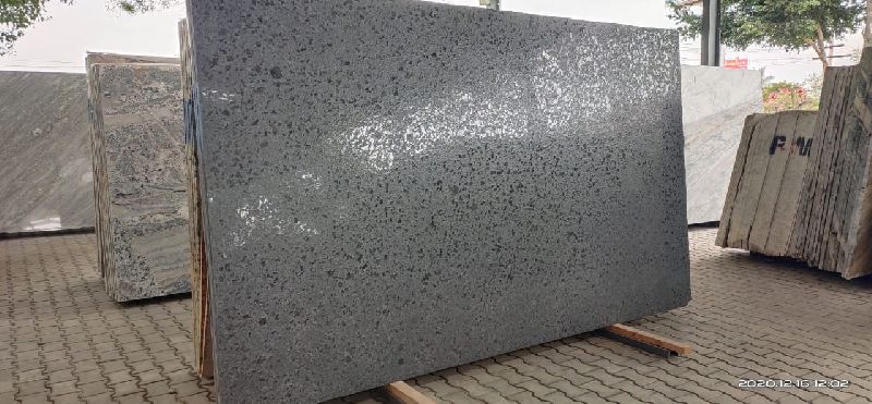 Steel Grey Lapotra Granite Slabs, for Staircases, Kitchen Countertops, Flooring, Width : 2-3 Feet