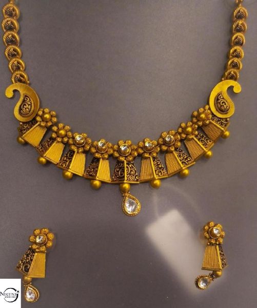 42gm 22kt Antique Gold Necklace