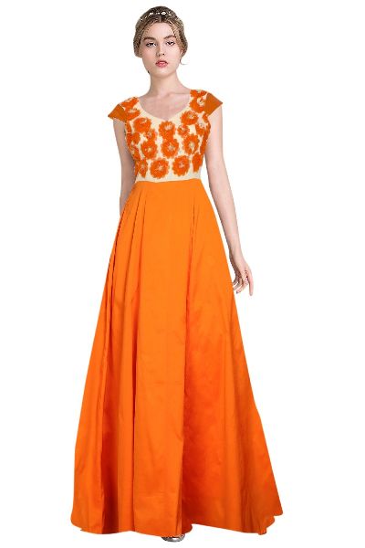 Plain Georgette Ferari Designer Gowns, Size : M, XL, XXL