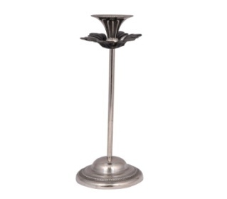 White Metal Decorative Candle Holder