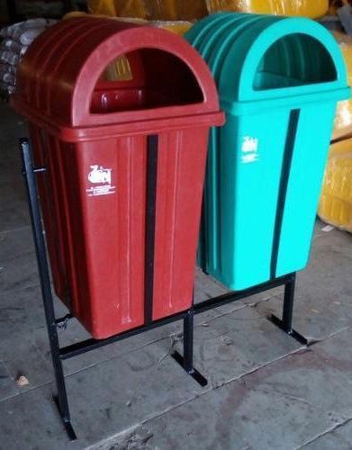 FRP Hanging HDPE Dustbin, Color : Blue Red