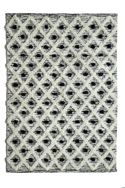 Handwoven Pom Pom Diamond Woollen Rug, Size : Multisizes