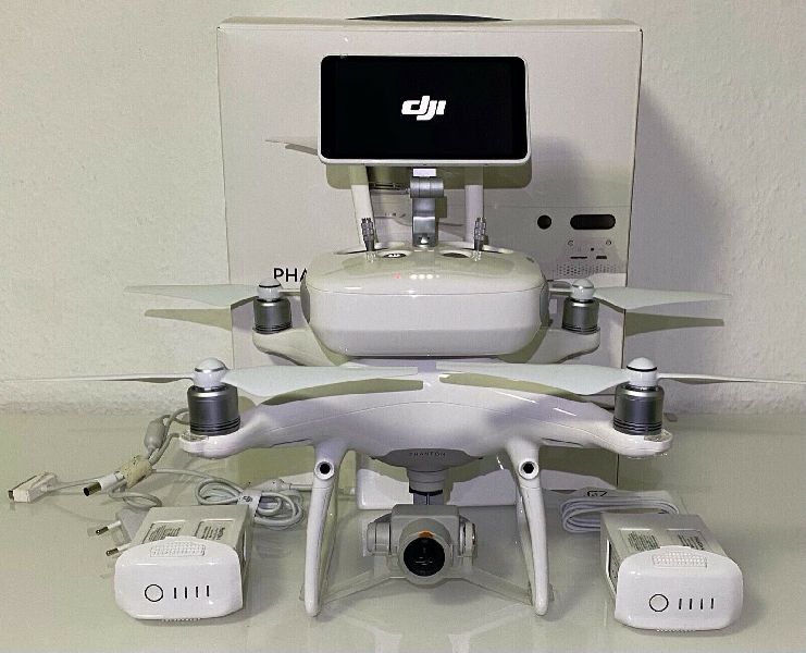 DJI Phantom 4 Pro Quadcopter