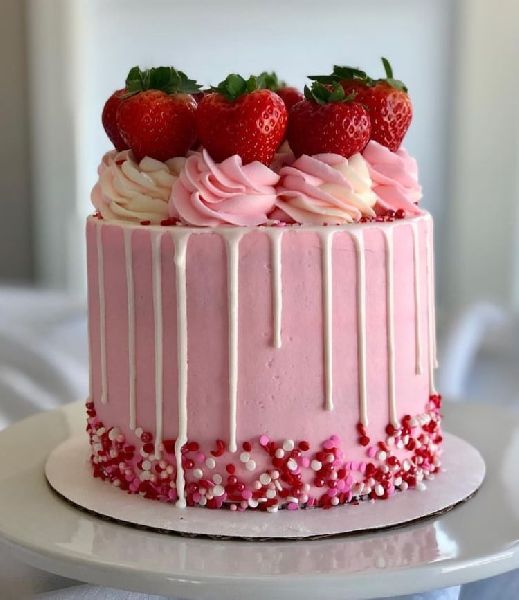 Strawberry Cake, Packaging Type : Paper Box