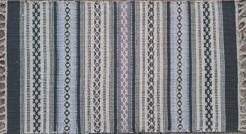 Handloom Cotton Rugs, for Homes, Offices, Size : Multisize