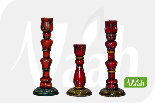 Wooden candle holders, Feature : Light in weight, Alluring design, Attractive appearance