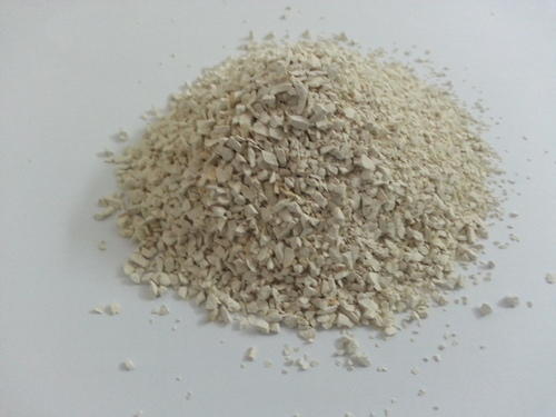 Chamotte Calcined Clay, Packaging Size : 25Kg