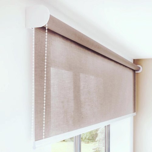 Fabric roller blinds, Pattern : Plain at Rs 60 / Square Feet in Jaipur