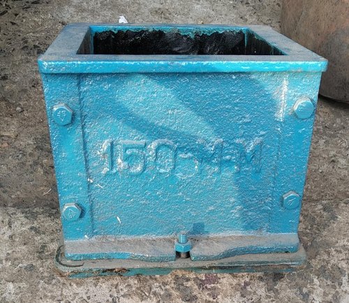 Concrete Cube Mould