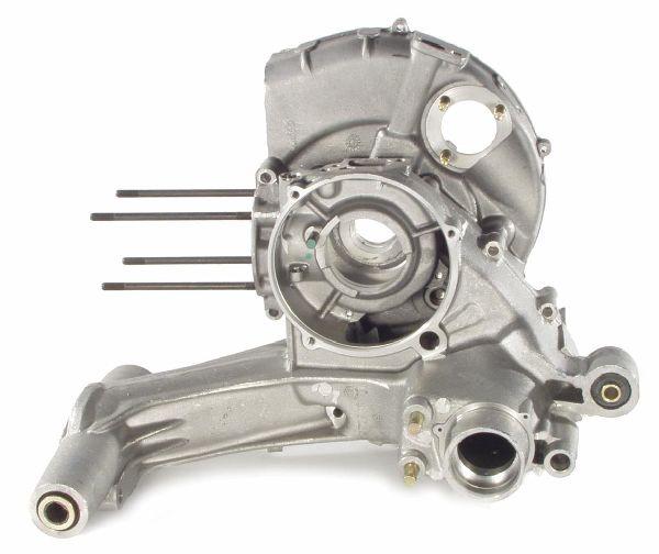 Polished Vespa Scooter Crankcase LML, for Automobile, Features : High Quality, High Tensile