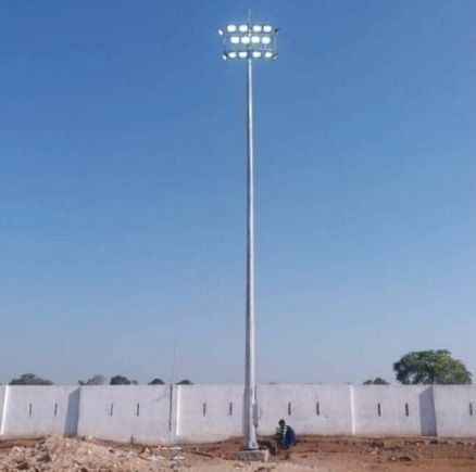 BPP Iron Stadium Lighting Pole