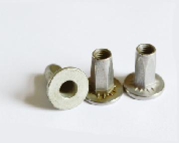 Automobile Standard Part Rivet Nuts, for Fittngs Use, Feature : Fine Finishing