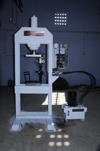 Powder Coated Mild Steel Hydraulic Press, for Sheet Bending, Working Pressure : 180Bar