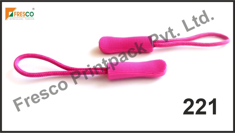 Round plastic zip puller, for Garments Accesories, Packaging Type : Pp Bag