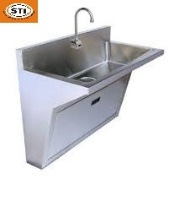 Medical Washing Sink, Feature : Stain Resistant