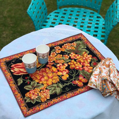 Bela Table Mat