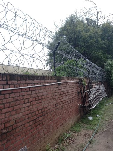 Concertina Wire Wall Fencing Services