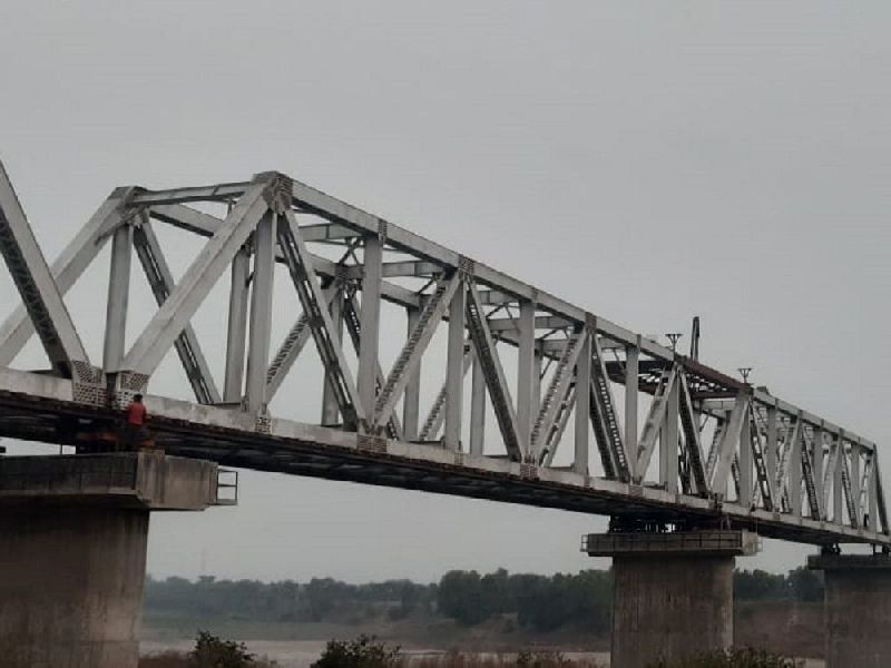 Metal Railway Bridge Girder