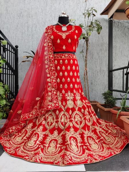 Bridal Heavy Embroidery Lehenga Choli In Heavy 9000 Velvet