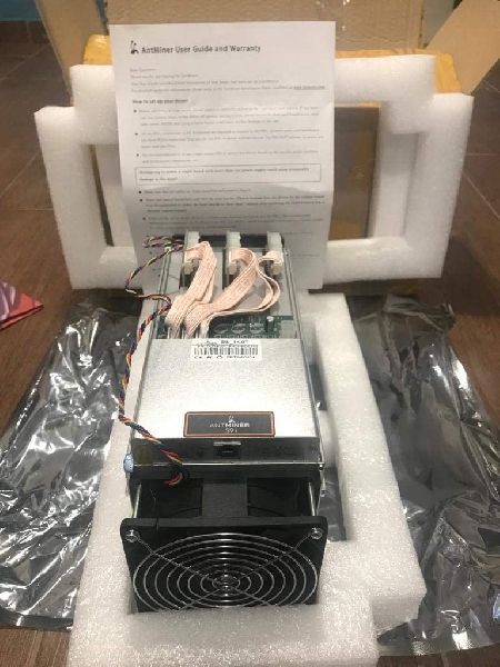 Brand New Antminer S9 with a Hashrate of 13.5Th/s for a Power Consumption of 1323W.