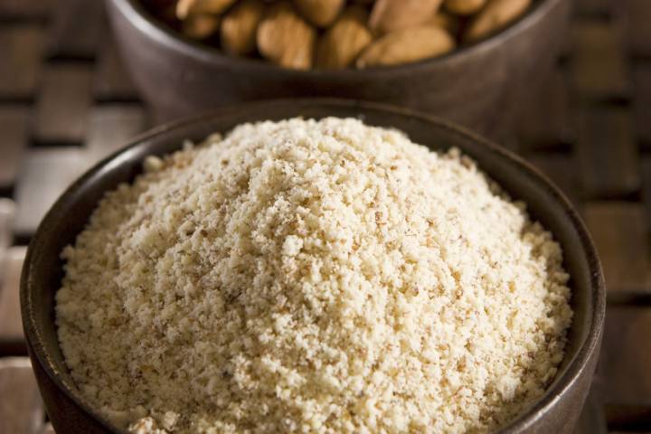 Organic Almond Powder, for Milk, Sweets, Feature : Rich In Protein, Vitamin