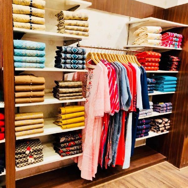 indian-readymade-garments-at-rs-100-piece-in-delhi-rack37-innotech