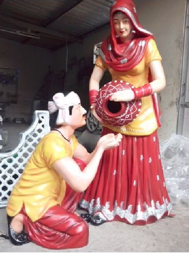 Polished Fiber Sohni Mahiwal Statue