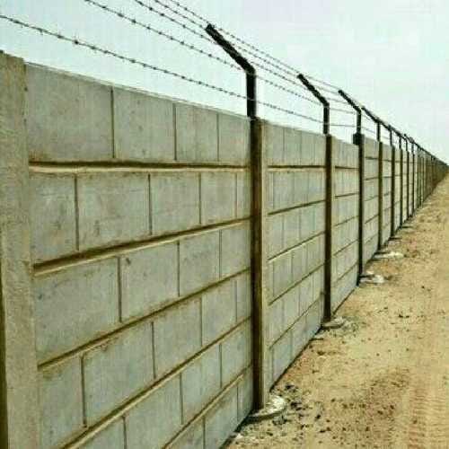 Polished Concrete Fencing Compound Wall, for Construction, Size : Standard