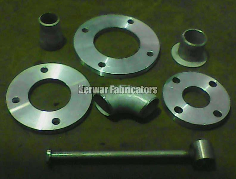 Steel Flanges Fabrication