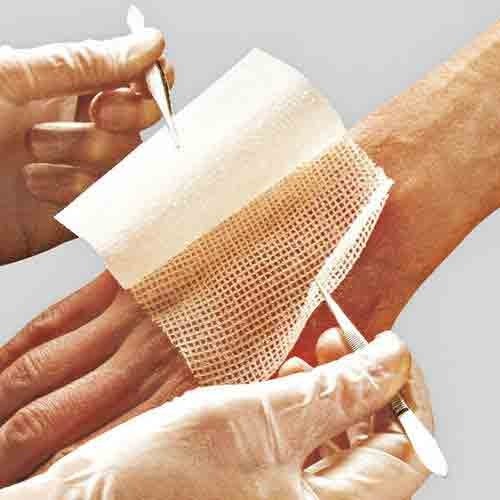 Paraffin Gauze, for Debride The Wound, Feature : Disposable