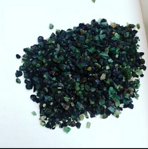Gemstone Rough Emerald, Size : 2 mm