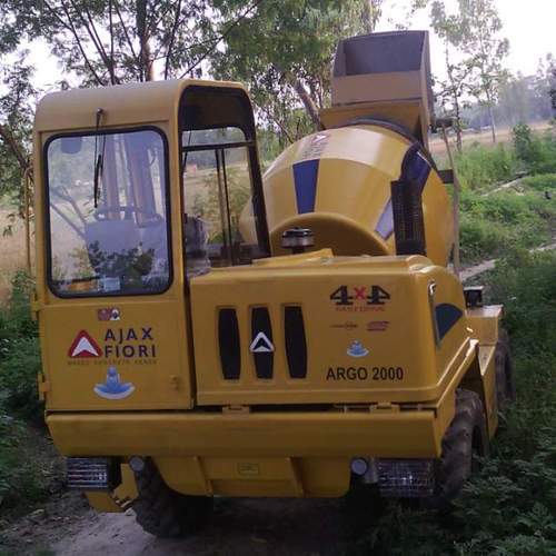 Hydraulic Concrete Mixer Rental Services