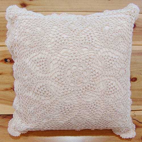 Square Cotton Crochet Cushion Cover, for Bed, Chairs, Sofa, Size : 40cm X 40cm, 45cm X 45cm