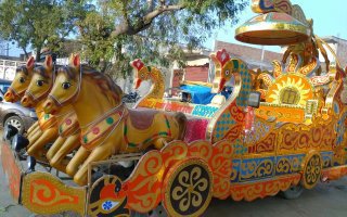 Fiberglass Horse Cart, Color : Multi Color