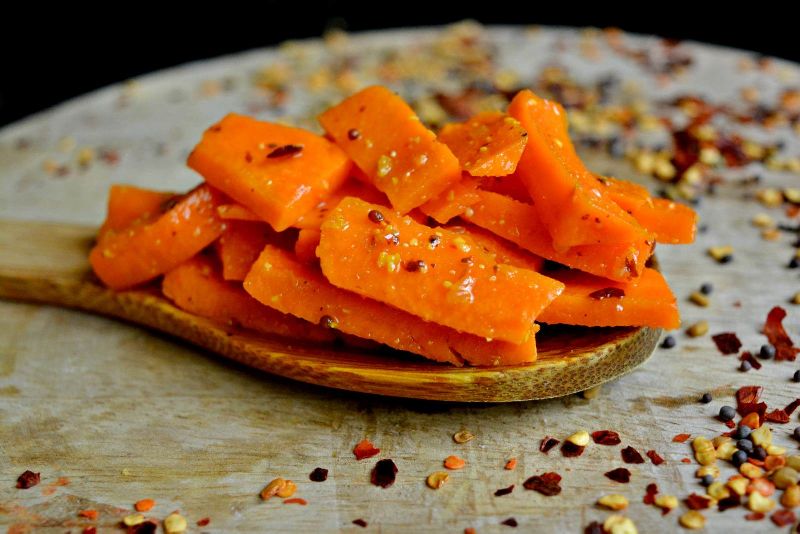 Carrot Pickle, for Human Consumption, Taste : Sour