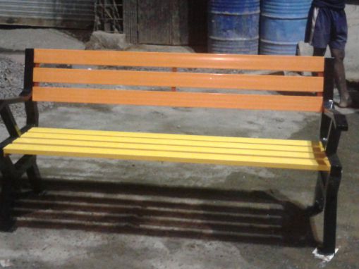 Economy Bench with Arm