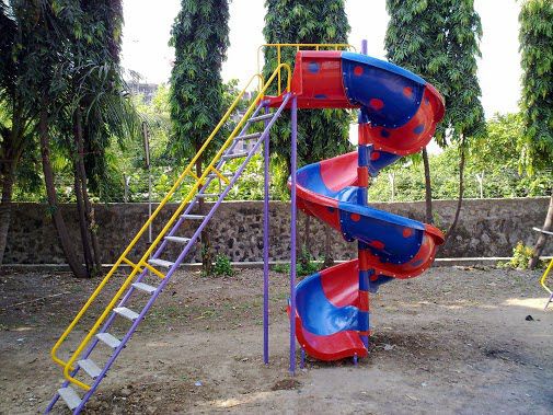 FRP Spiral Slide, for Water Park Use, Feature : Designed With Perfection, Easy To Install, Perfect Finish