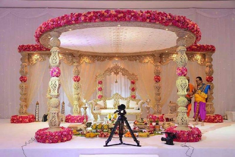 new style wooden mandap