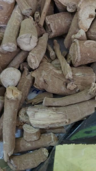 Nagauri Ashwagandha Roots kuthmitha, for Herbal Products, Medicine, Supplements, Style : Dried