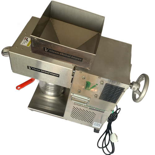 Stainless Steel Soybean Oil Expeller Machine at best price INR 1.10