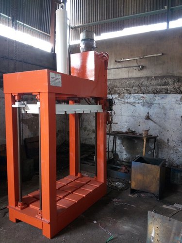 Hydraulic Pet Bottle Baling Machine