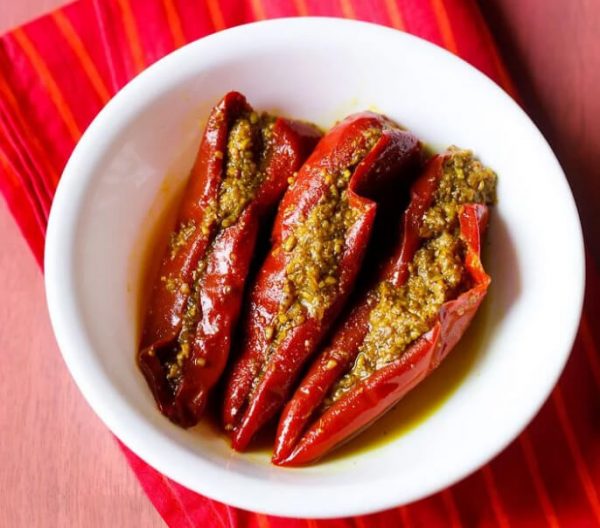 Red Chilli Pickle, Feature : Hygienically Packed