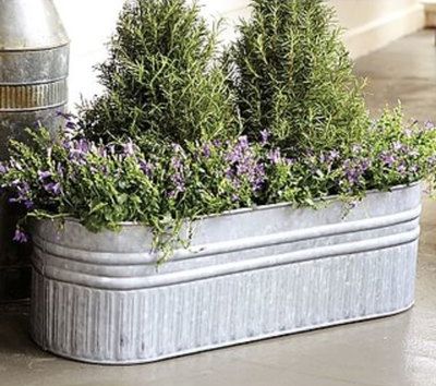 AK HANDICRAFTS METAL Galvanized Tub Planter, Size : 22 INCHES