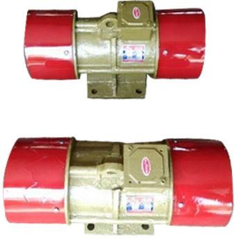 HD Industries Vibratory Motor, Power : <5 hp