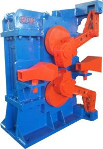 Electric Semi Automatic Flying Shear Machine, for Industrial, Power : 3-6kw, 6-9kw