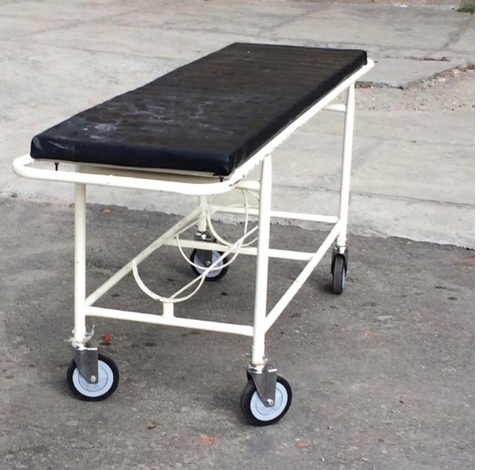 Steel Painted Hospital Cushion Patient Trolley, Shape : Rectangular