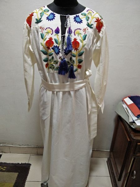 Stitched Half Sleeves Chain Stitch Embroidery Suit, Size : L, XL, Technics : Embroidered